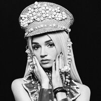 In A Minute - Poppy